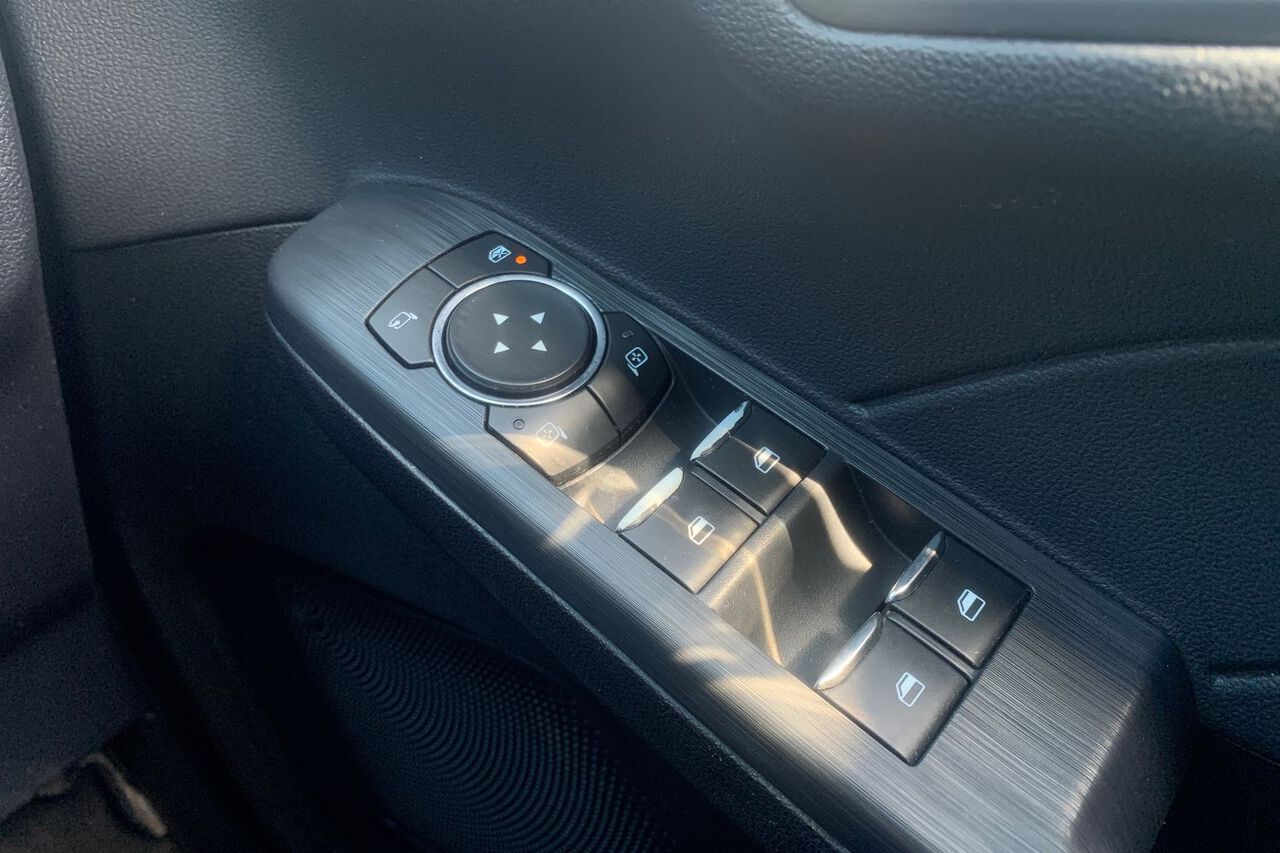 FORD KUGA, , hi-res