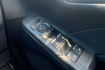 FORD KUGA, , hi-res