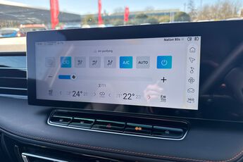 MG MOTOR UK HS, , hi-res