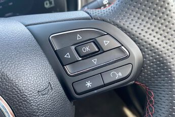 MG MOTOR UK HS, , hi-res