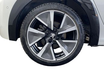 PEUGEOT 208, , hi-res