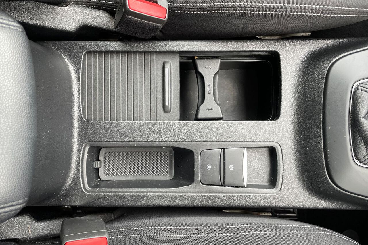 FORD FOCUS, , hi-res