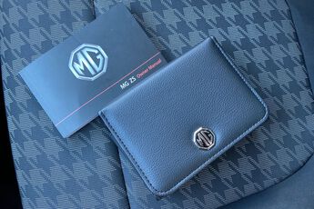 MG MOTOR UK ZS, , hi-res