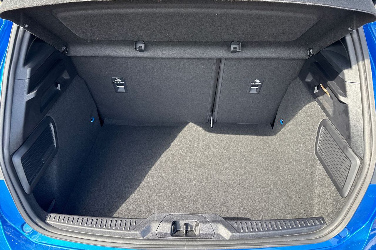 FORD FOCUS, , hi-res