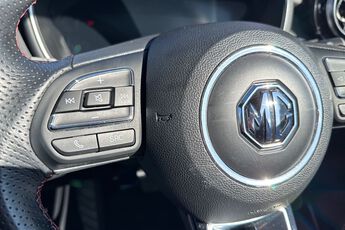 MG MOTOR UK HS, , hi-res