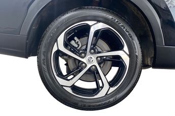 MG MOTOR UK HS, , hi-res