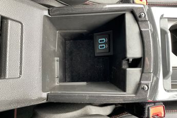 FORD KUGA, , hi-res
