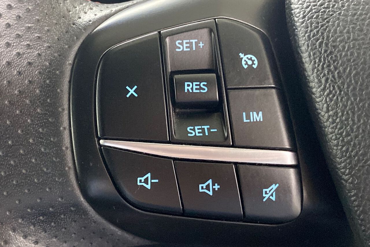 FORD KUGA, , hi-res