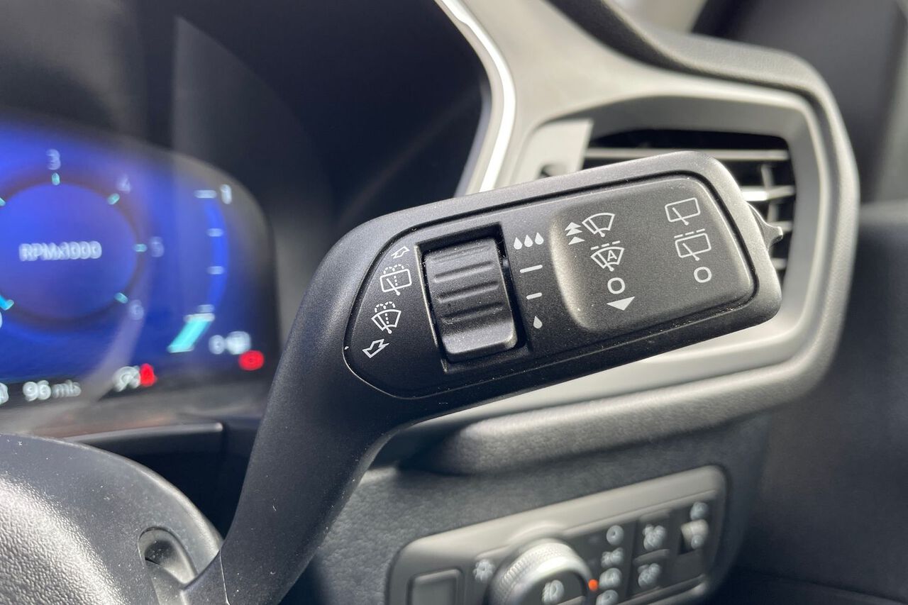 FORD KUGA, , hi-res