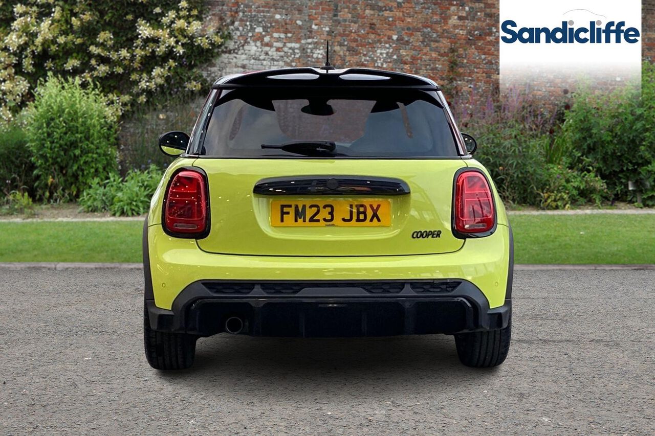 MINI HATCHBACK, , hi-res