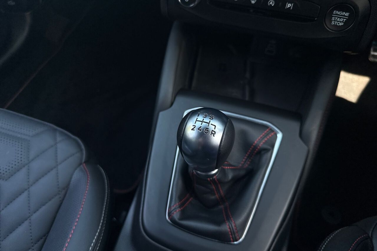 FORD FOCUS, , hi-res