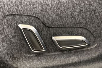 MG MOTOR UK HS, , hi-res