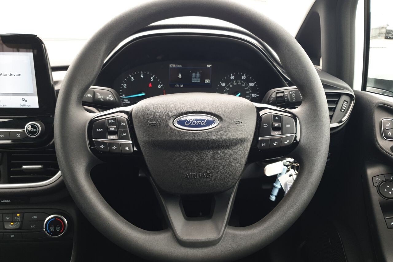 FORD FIESTA, , hi-res