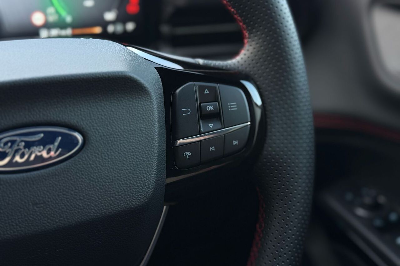 FORD PUMA, , hi-res