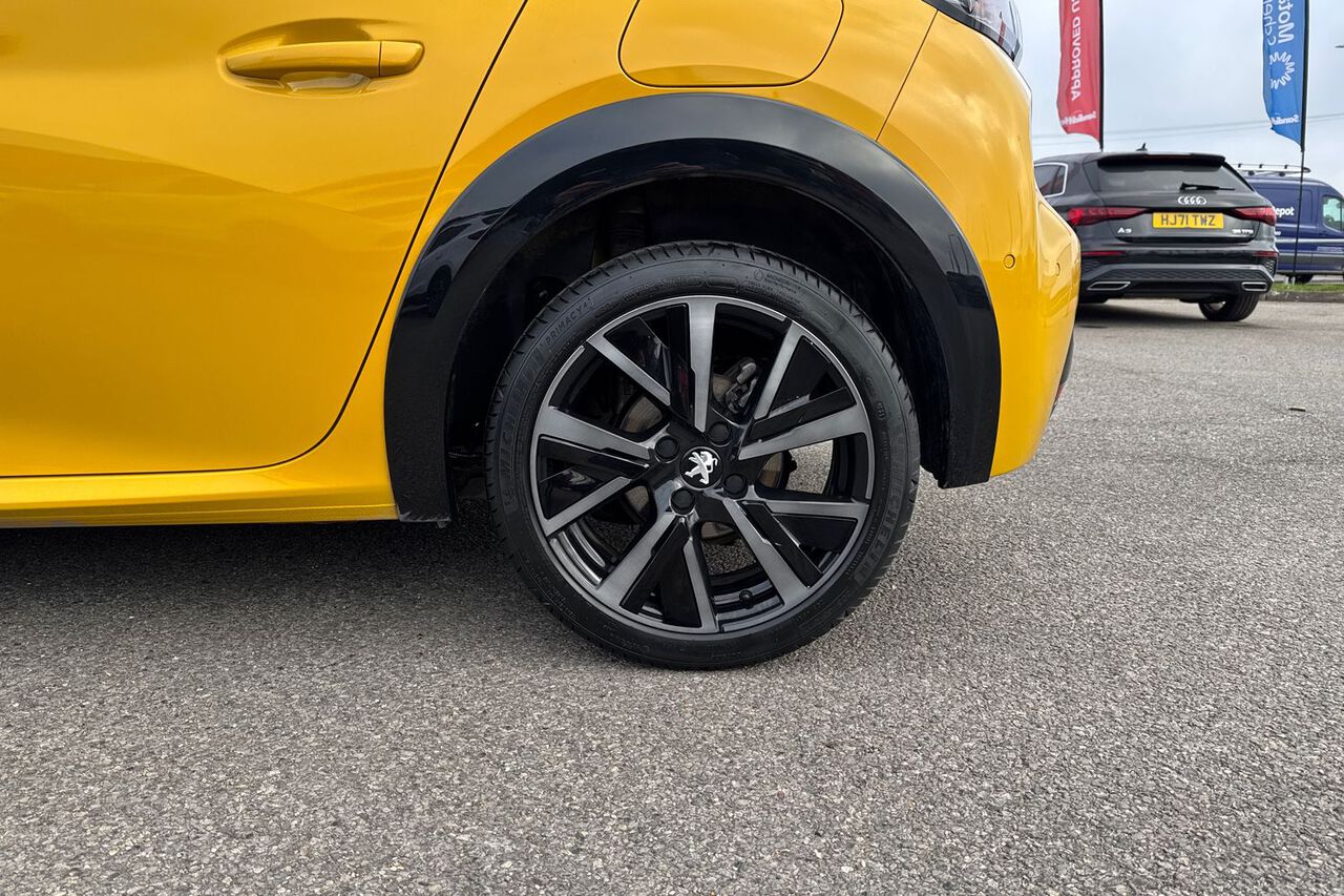 PEUGEOT 208, , hi-res