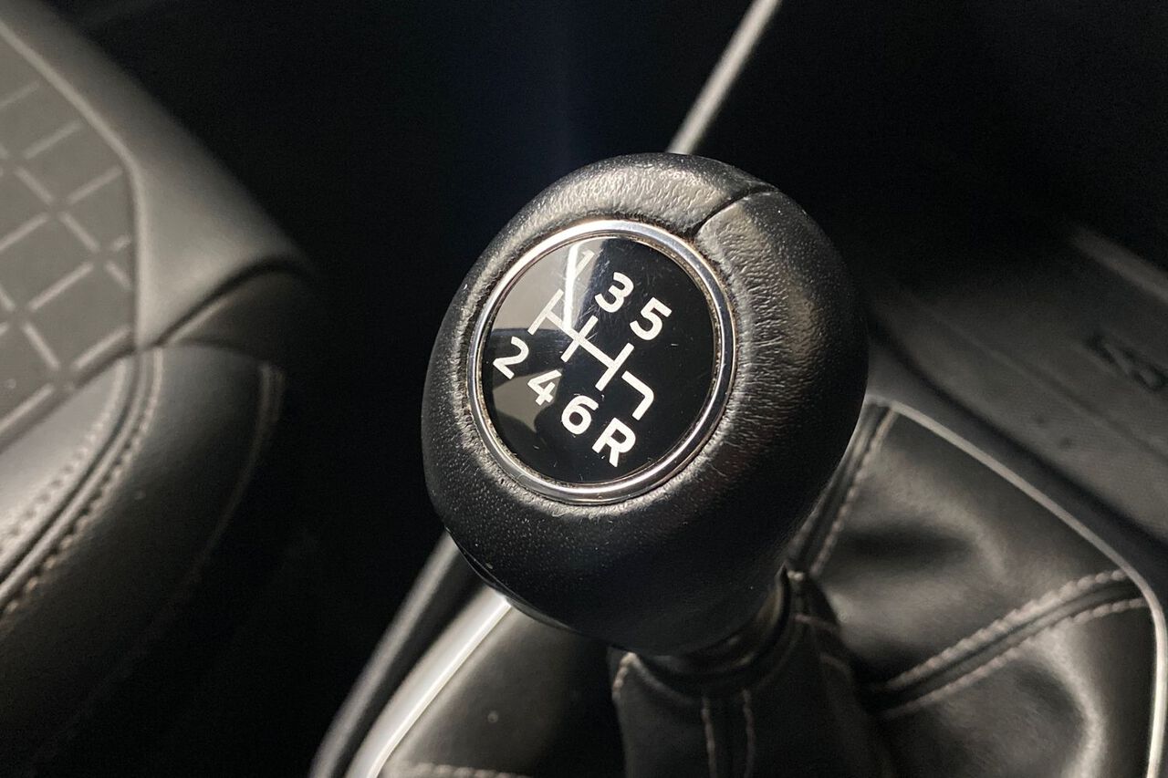 FORD FIESTA, , hi-res