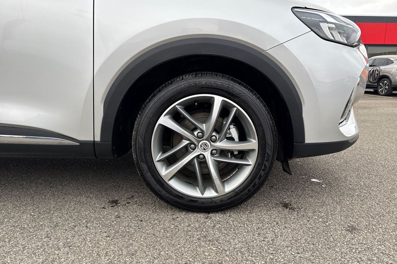 MG MOTOR UK HS, , hi-res