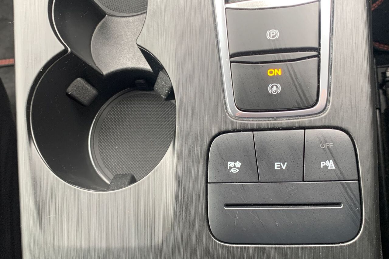 FORD KUGA, , hi-res