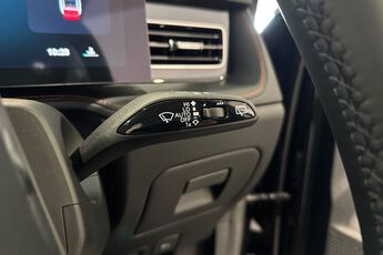 MG MOTOR UK HS, , hi-res