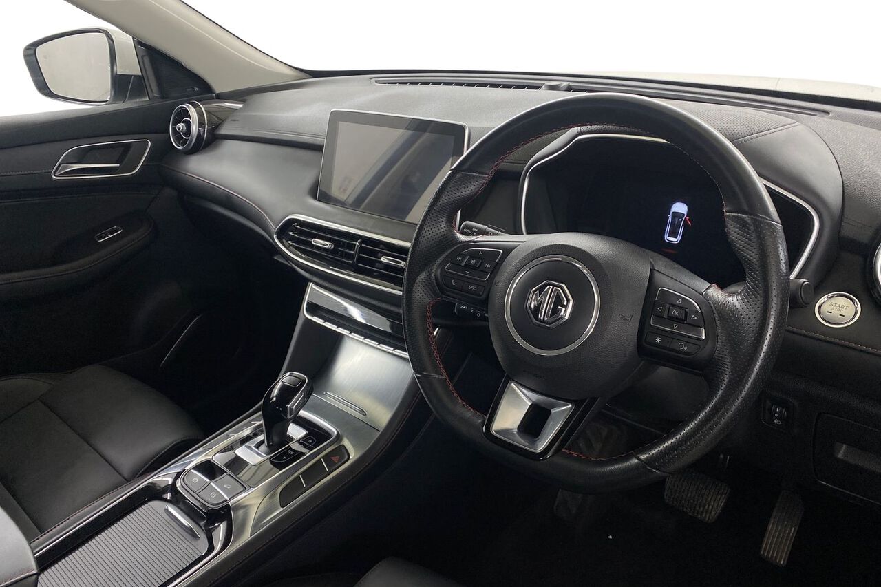MG MOTOR UK HS, , hi-res