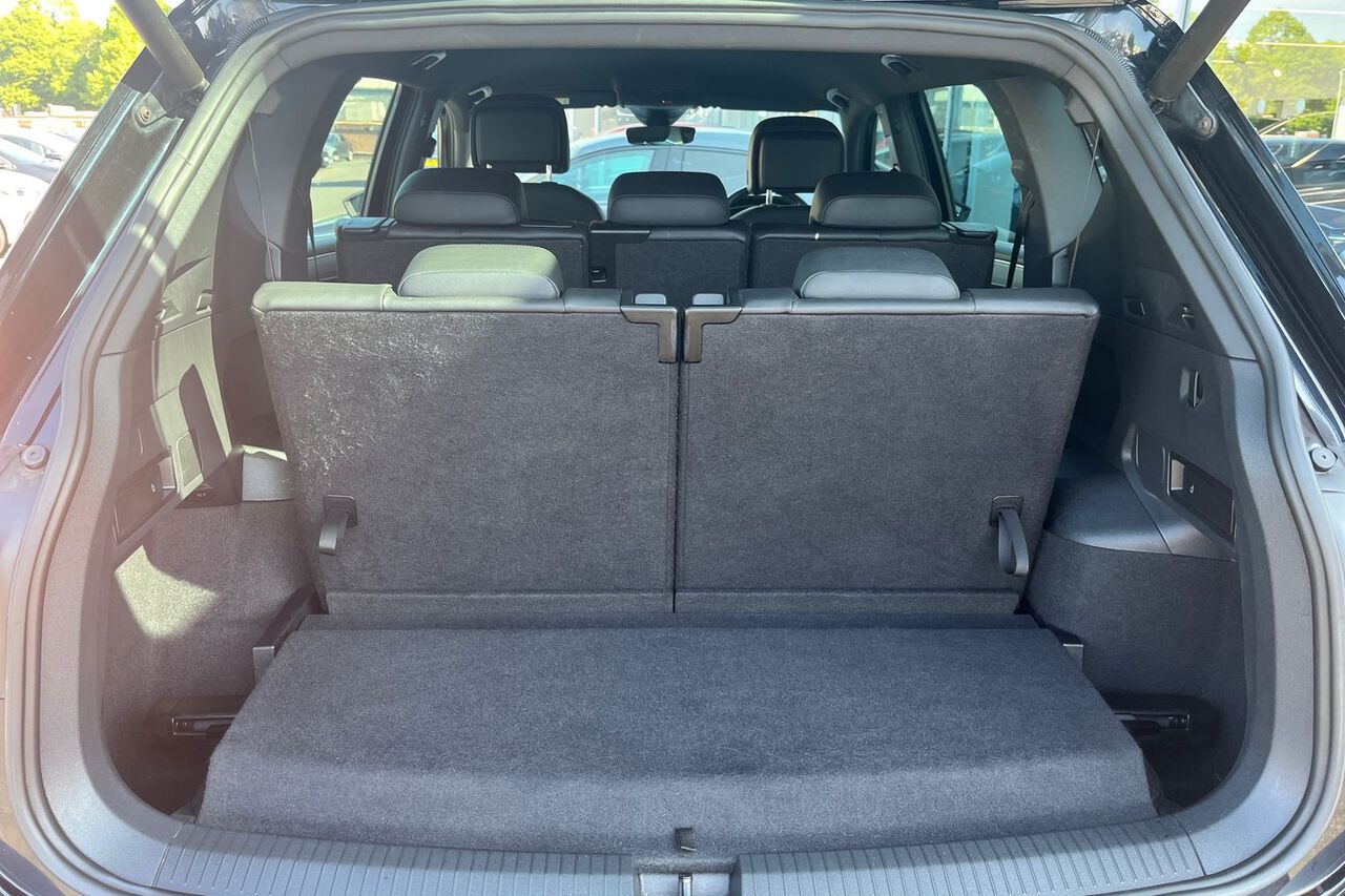 SEAT TARRACO, , hi-res