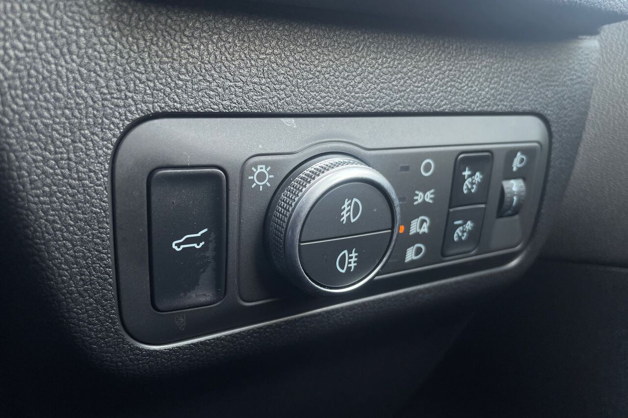 FORD KUGA, , hi-res