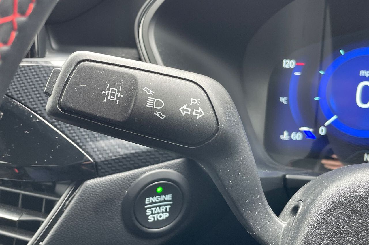 FORD KUGA, , hi-res