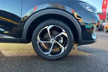 MG MOTOR UK HS, , hi-res