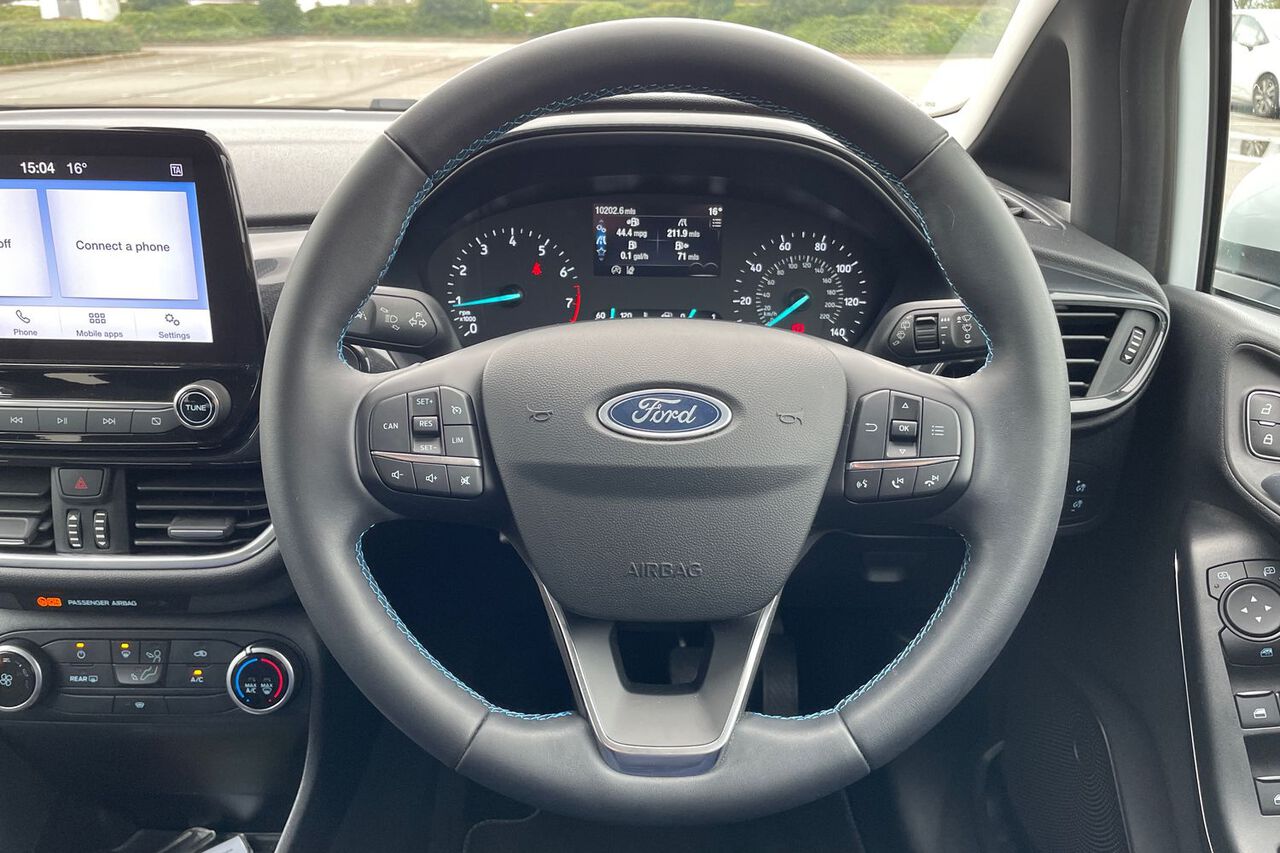 FORD FIESTA, , hi-res