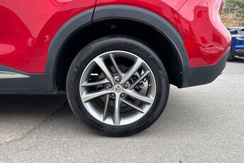 MG MOTOR UK HS, , hi-res