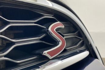 MINI HATCHBACK, , hi-res