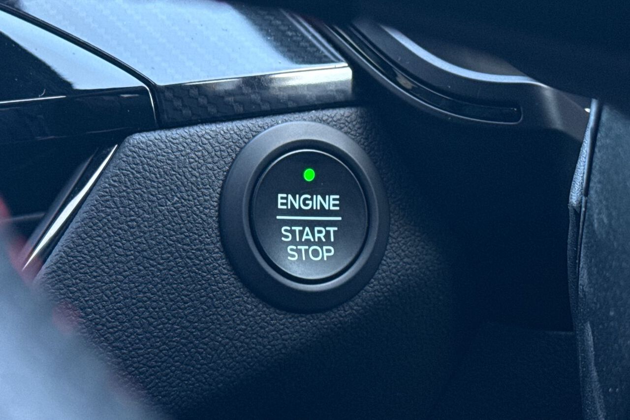 FORD KUGA, , hi-res