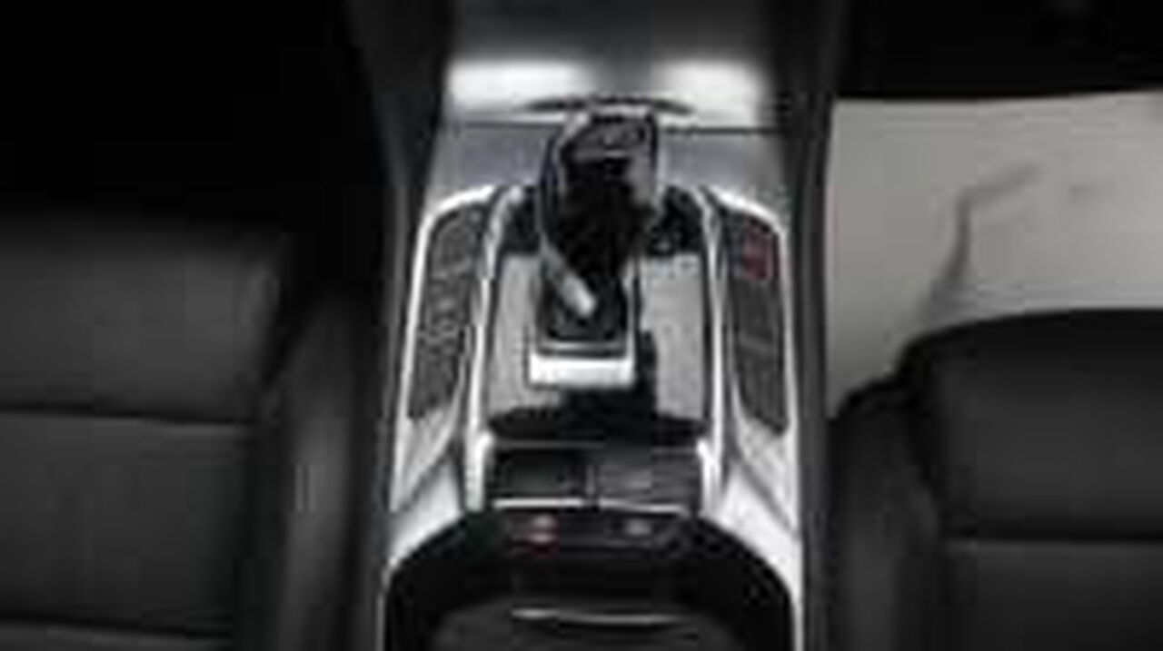 MG MOTOR UK HS, , hi-res