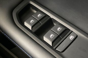 MG MOTOR UK MG4, , hi-res