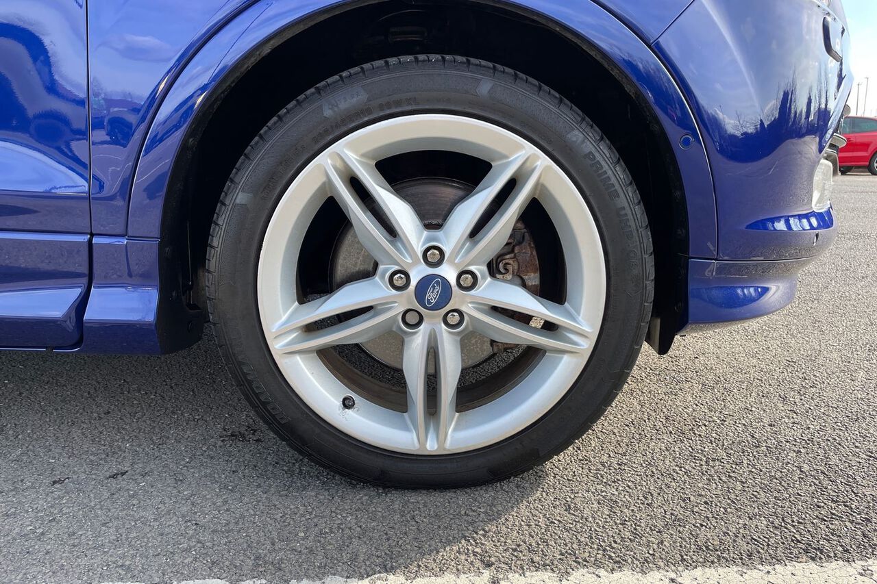 FORD KUGA, , hi-res