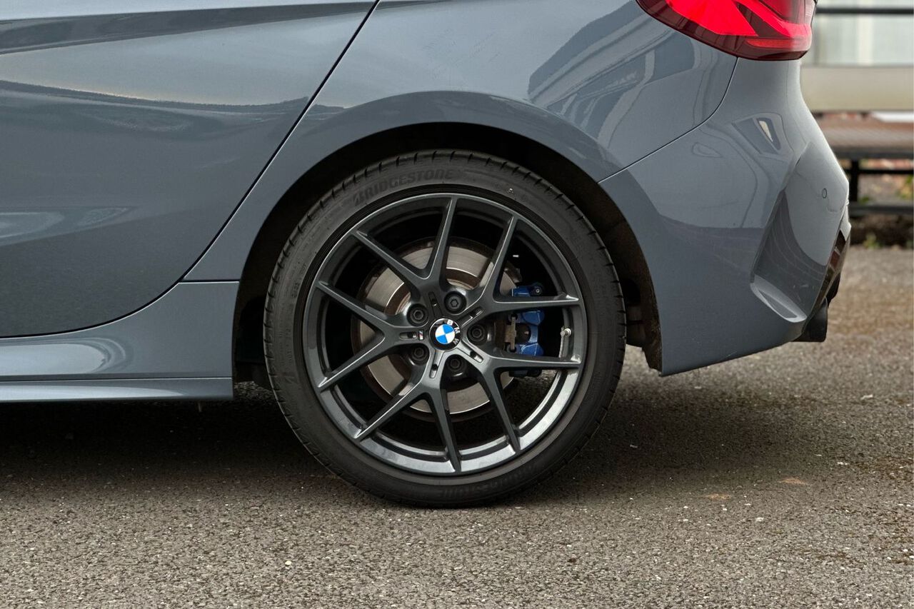 BMW 1 SERIES, , hi-res