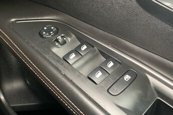 PEUGEOT 3008, , hi-res