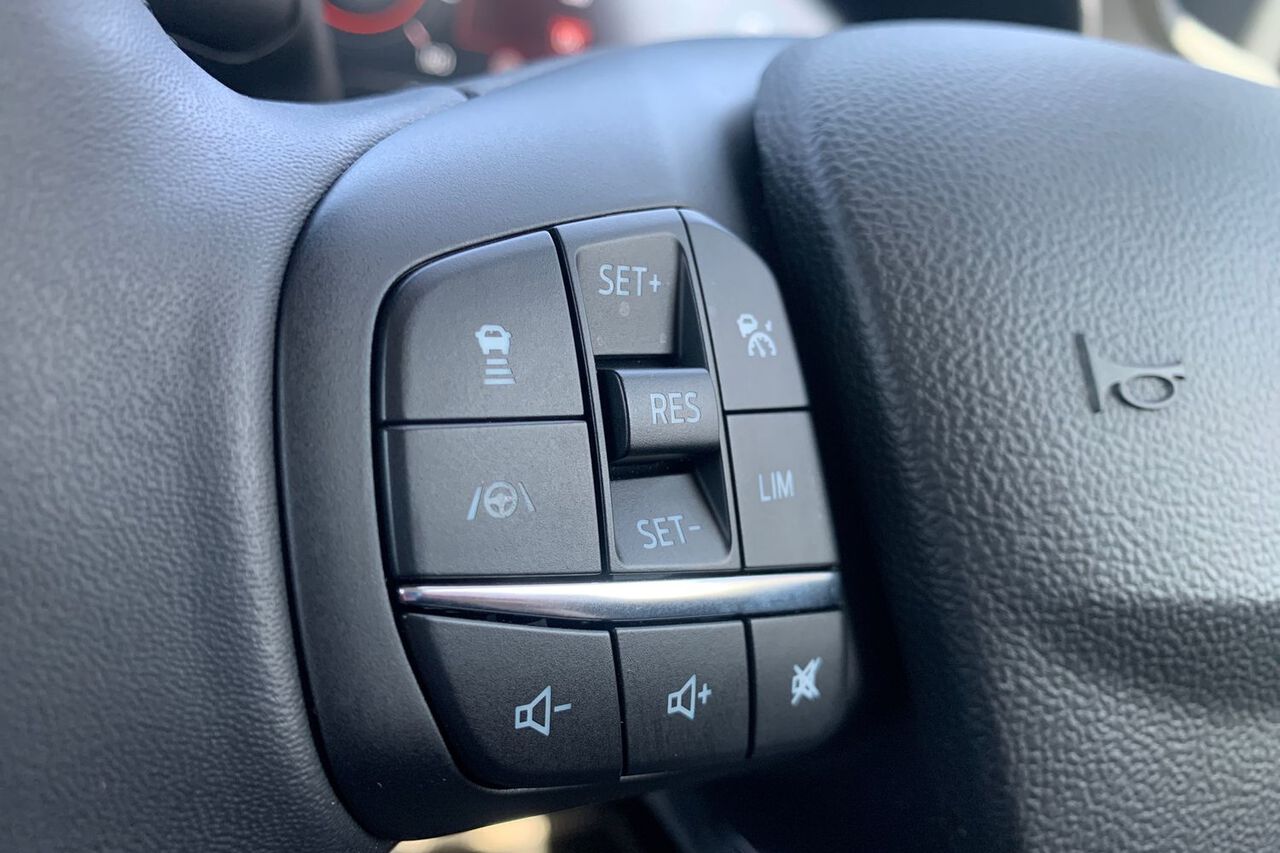 FORD FOCUS, , hi-res