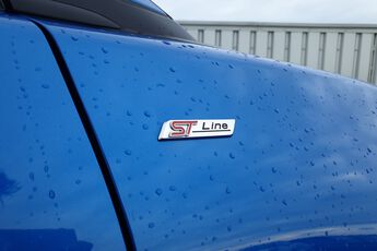 FORD PUMA, , hi-res