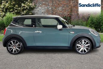 MINI HATCHBACK, , hi-res