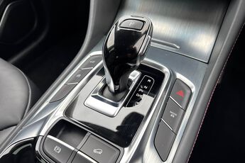 MG MOTOR UK HS, , hi-res