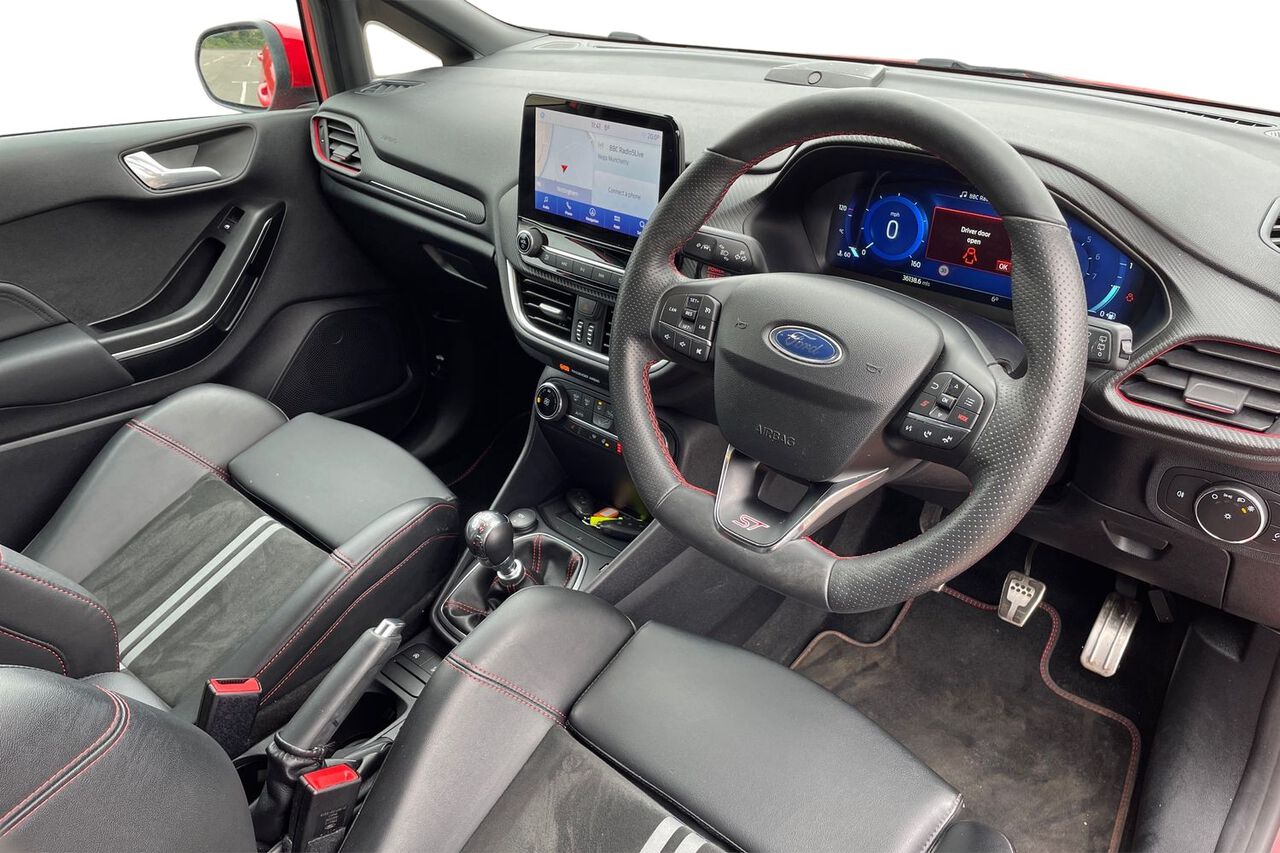 FORD FIESTA, , hi-res