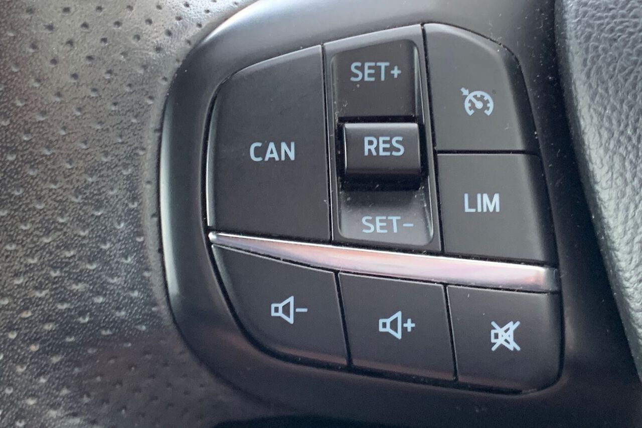 FORD FOCUS, , hi-res