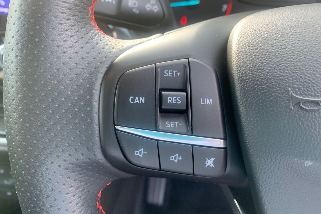 FORD FIESTA, , hi-res