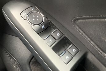FORD FOCUS, , hi-res