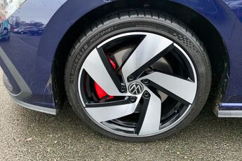 VOLKSWAGEN GOLF, , hi-res