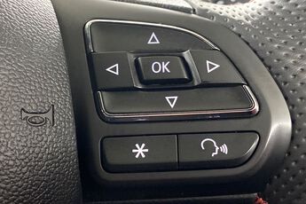 MG MOTOR UK HS, , hi-res