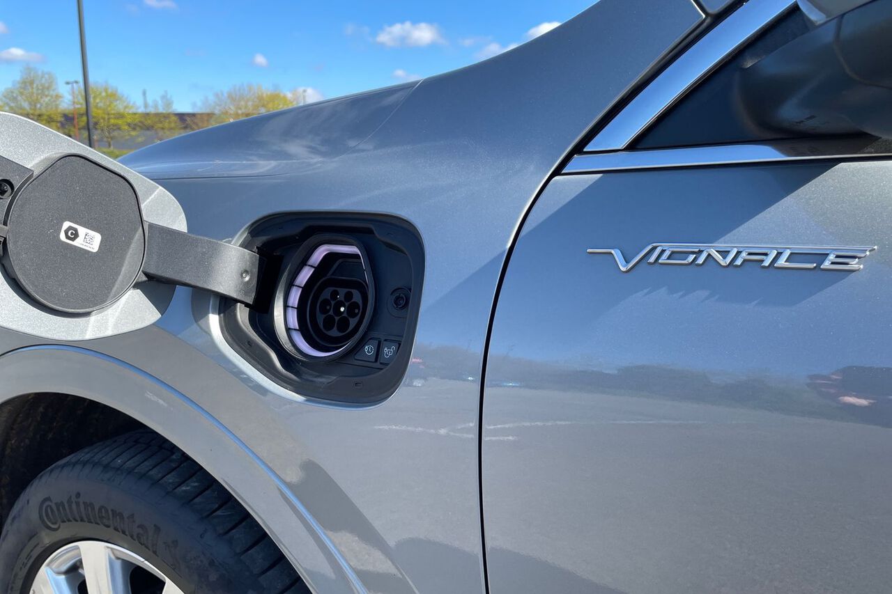 FORD KUGA, , hi-res