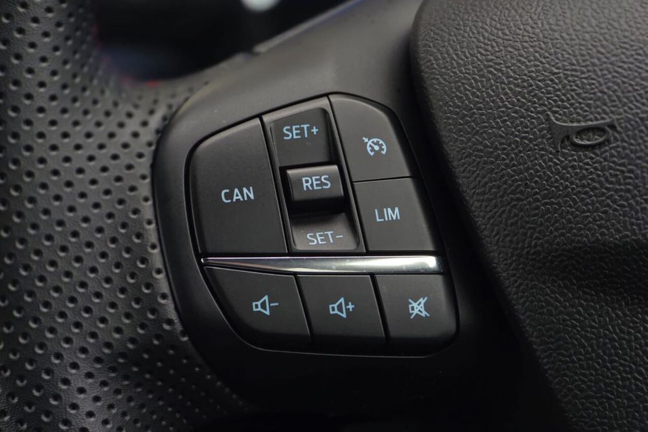 FORD FOCUS, , hi-res