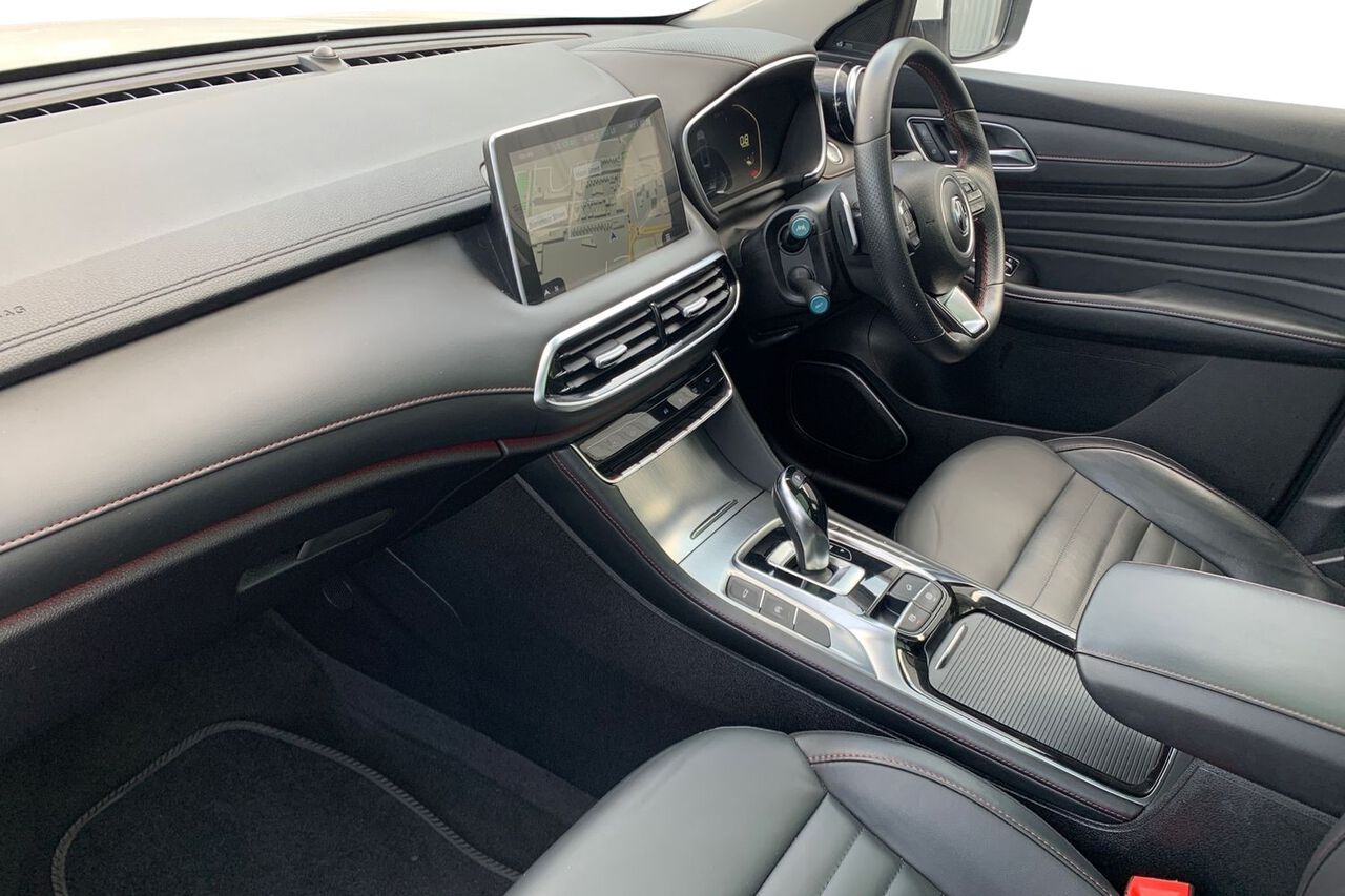 MG MOTOR UK HS, , hi-res